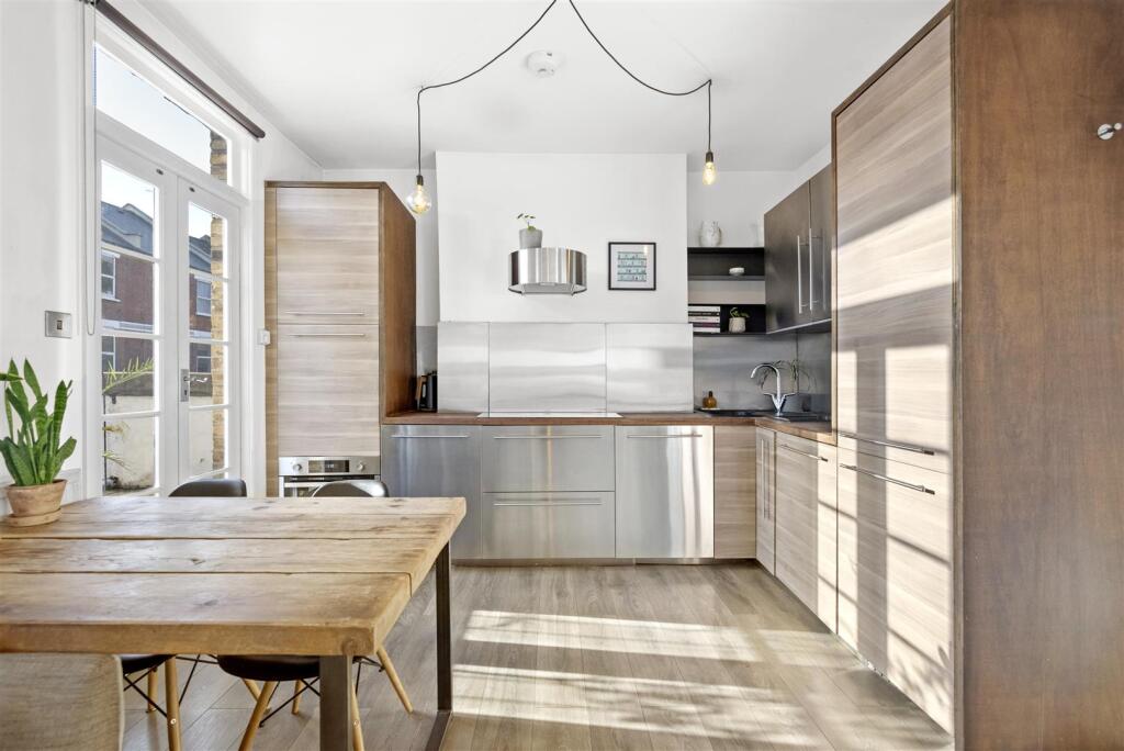 Main image of property: Crouch Hill, Finsbury Park