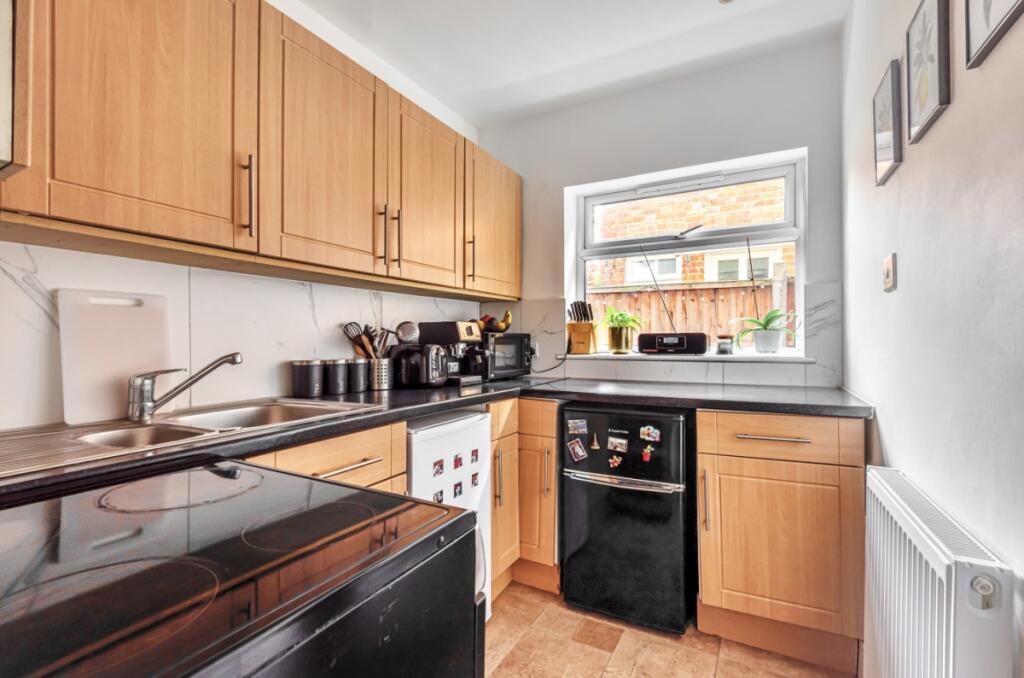 Apartment in London - View 2