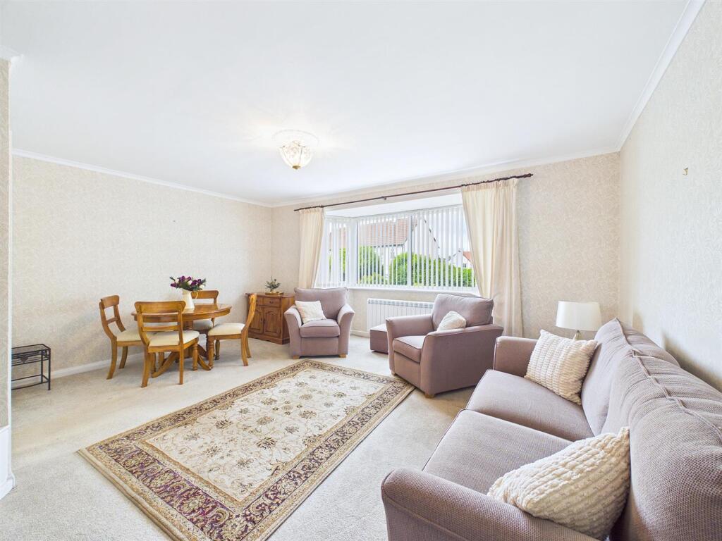 25 Marwood Drive, Barnard Castle photo 2