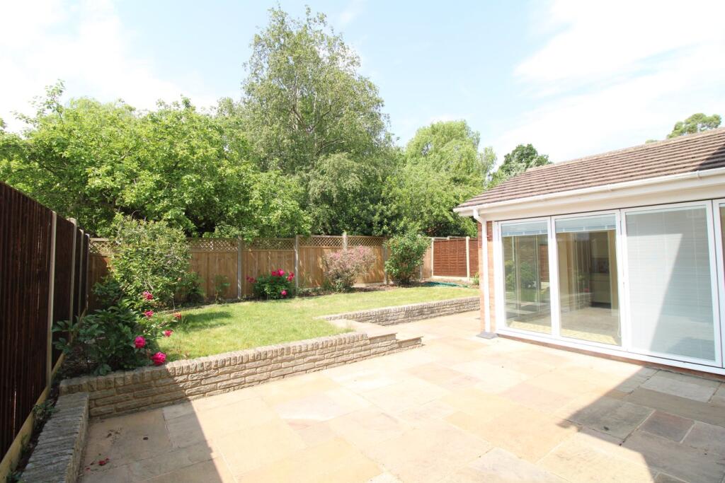House in London, Shortlands - View 3
