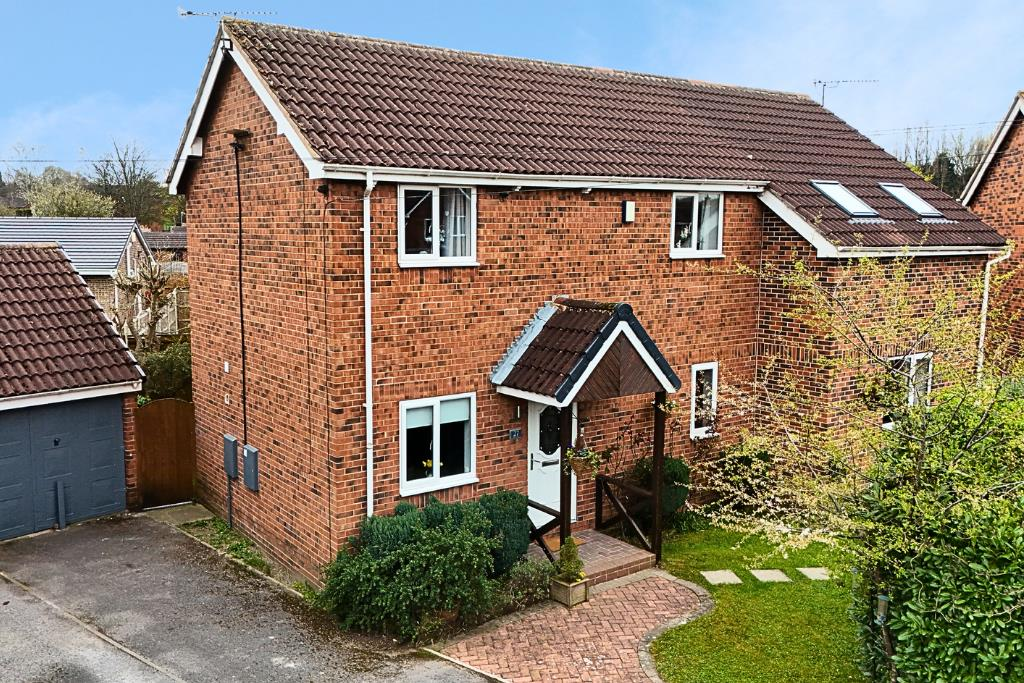 Main image of property: Ings Holt, South Kirkby, Pontefract
