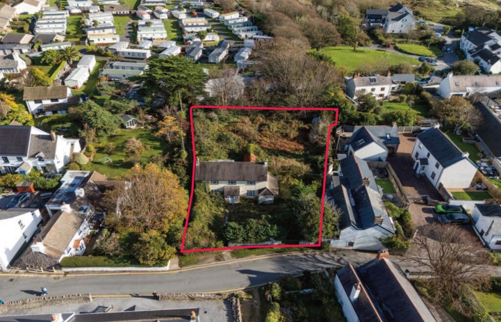Main image of property: The Chestnuts, Port Eynon, Swansea, West Glamorgan, SA3 1NL