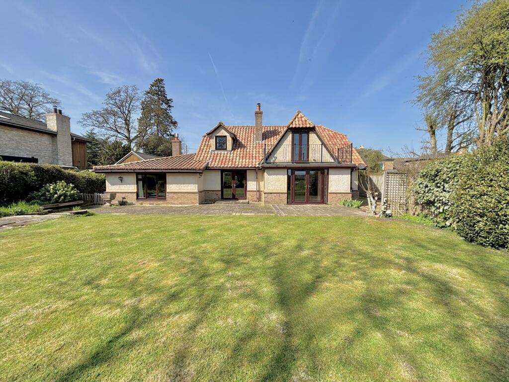Main image of property: Dew Pond Cottage, School Lane, Conington, Cambridge, Cambridgeshire, CB23 4LP