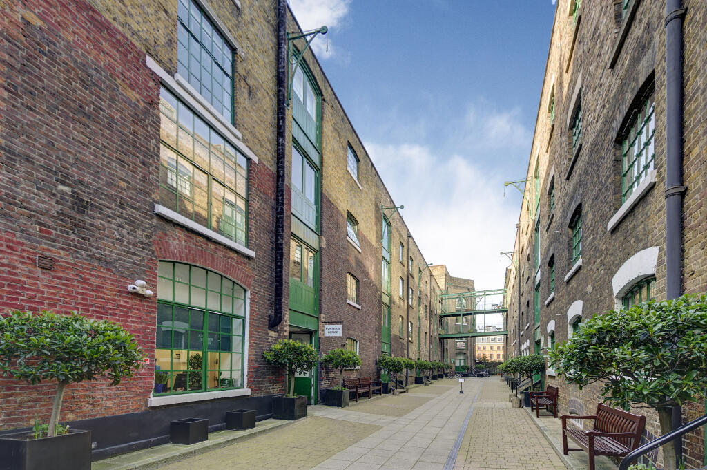 Main image of property: 5 Maidstone Buildings Mews, London, SE1 1GN