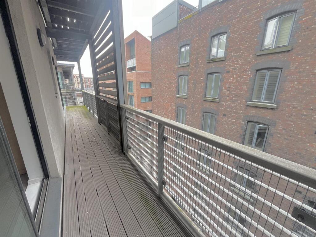 Apartment in Liverpool - View 2