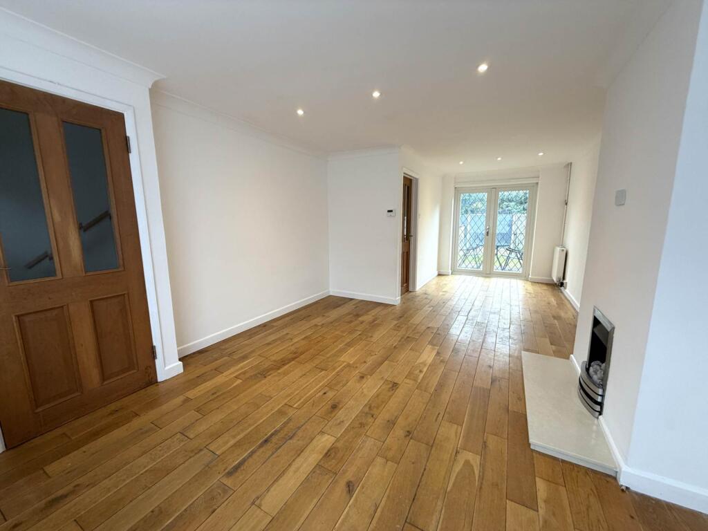House in Canterbury - View 2