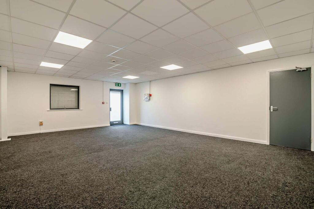 8641739-interior02-800.jpg