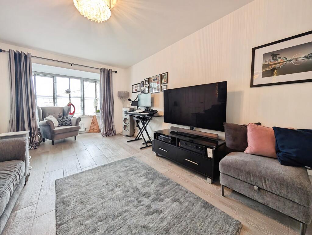House in Motherwell, North Lanarkshire - View 5