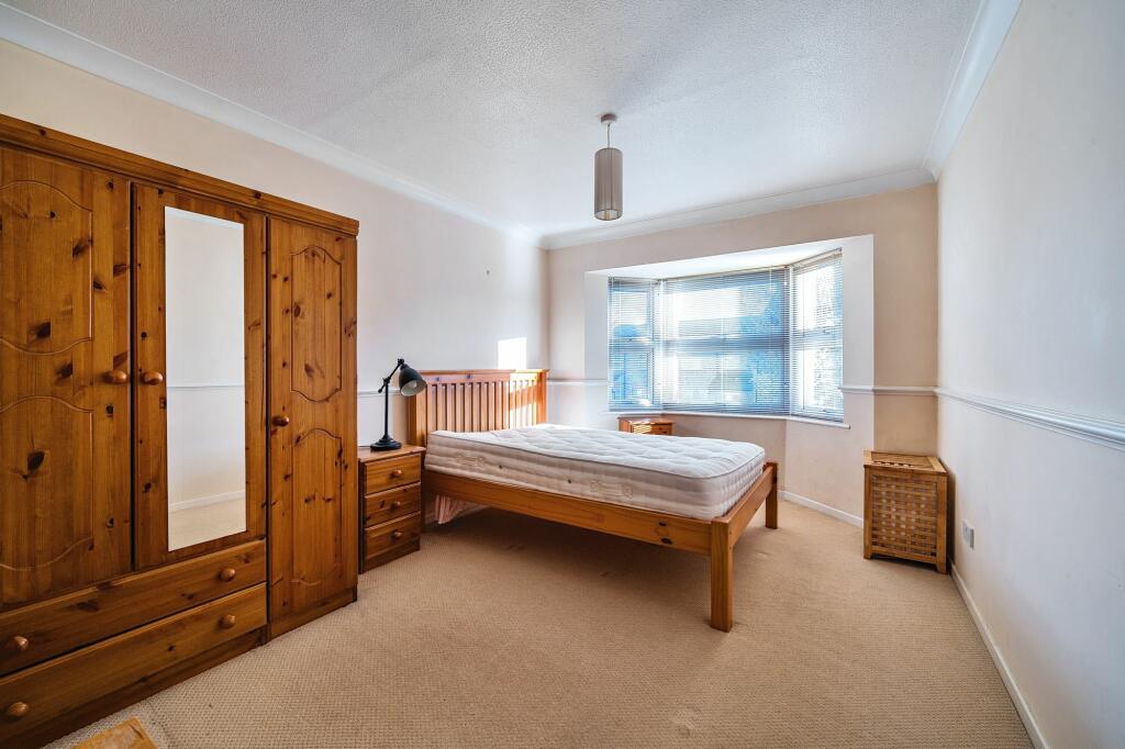 Coppermill Lane, Walthamstow E17 - View 6