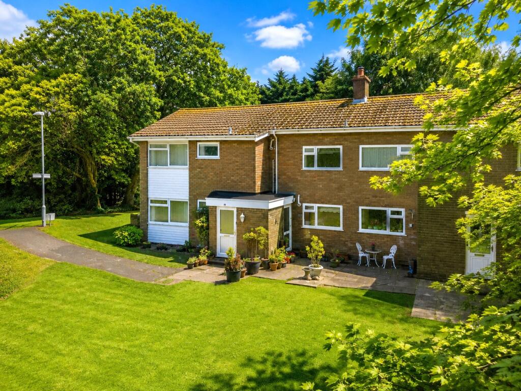 Main image of property: Saulfland Drive, Highcliffe, Dorset, BH23