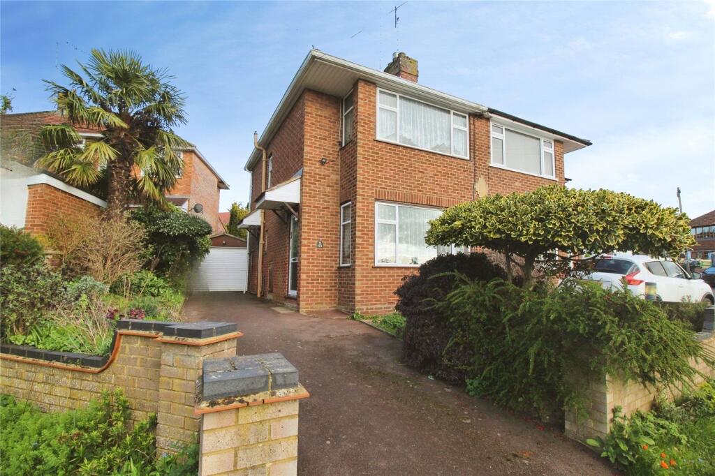 Main image of property: Langley Avenue, Hemel Hempstead, Hertfordshire, HP3