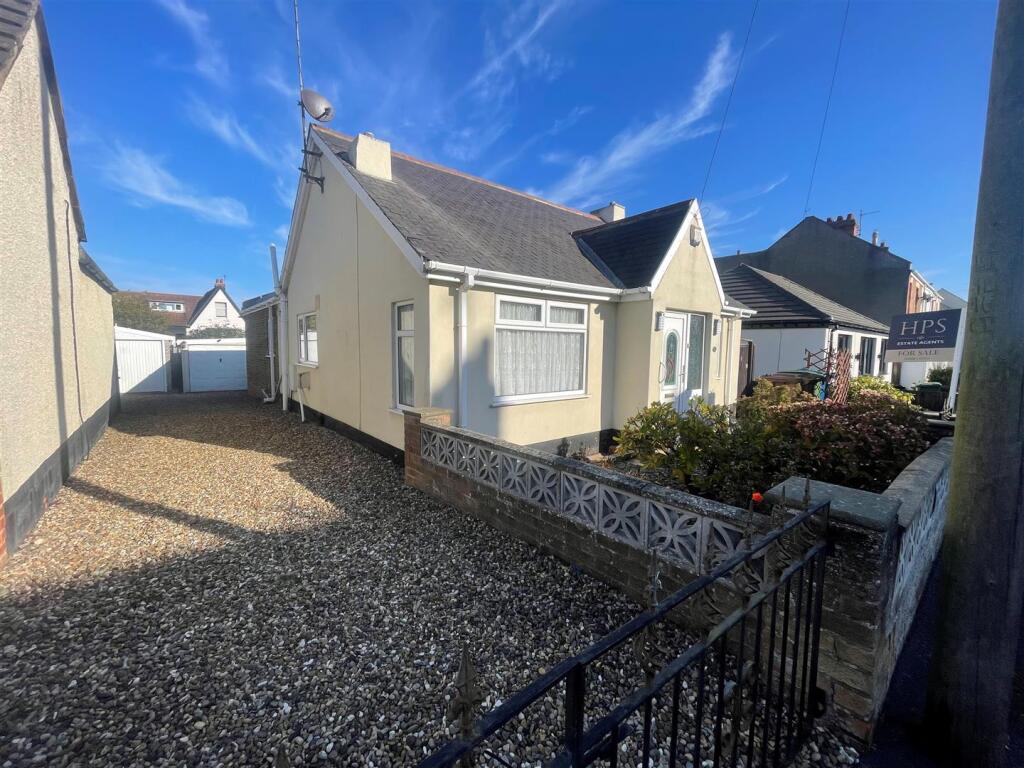 Main image of property: Carrington Avenue, Hornsea