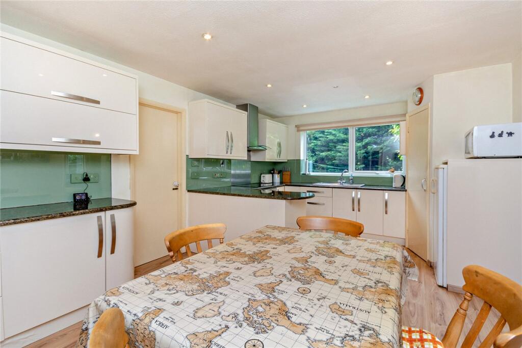 Nimms Meadow, Wantage Road, Great Shefford, Hungerford, RG17 - More