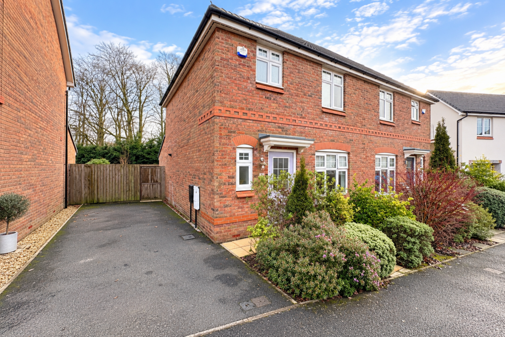 Main image of property: Bracken Close, Standish, Wigan, WN6