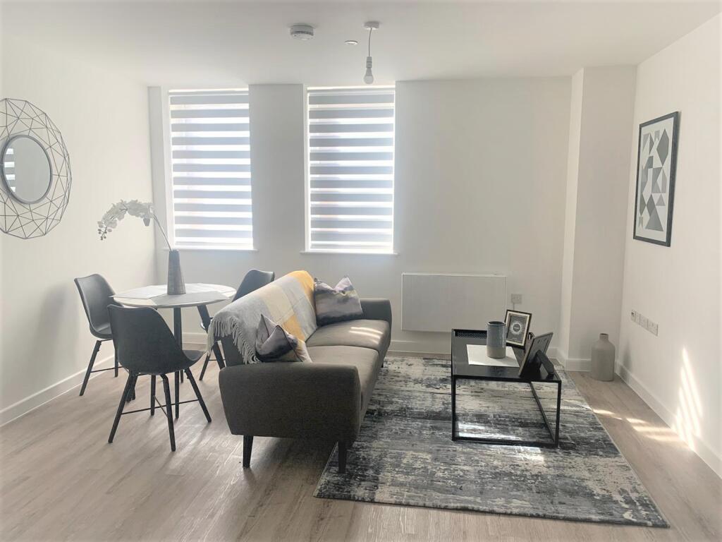 Apartment in Peterborough, New Fletton - View 2