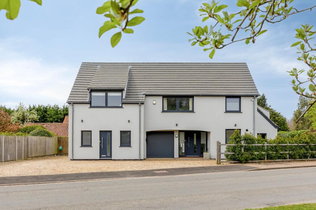 Main image of property: Detached Versatile Family Home  in North Wootton