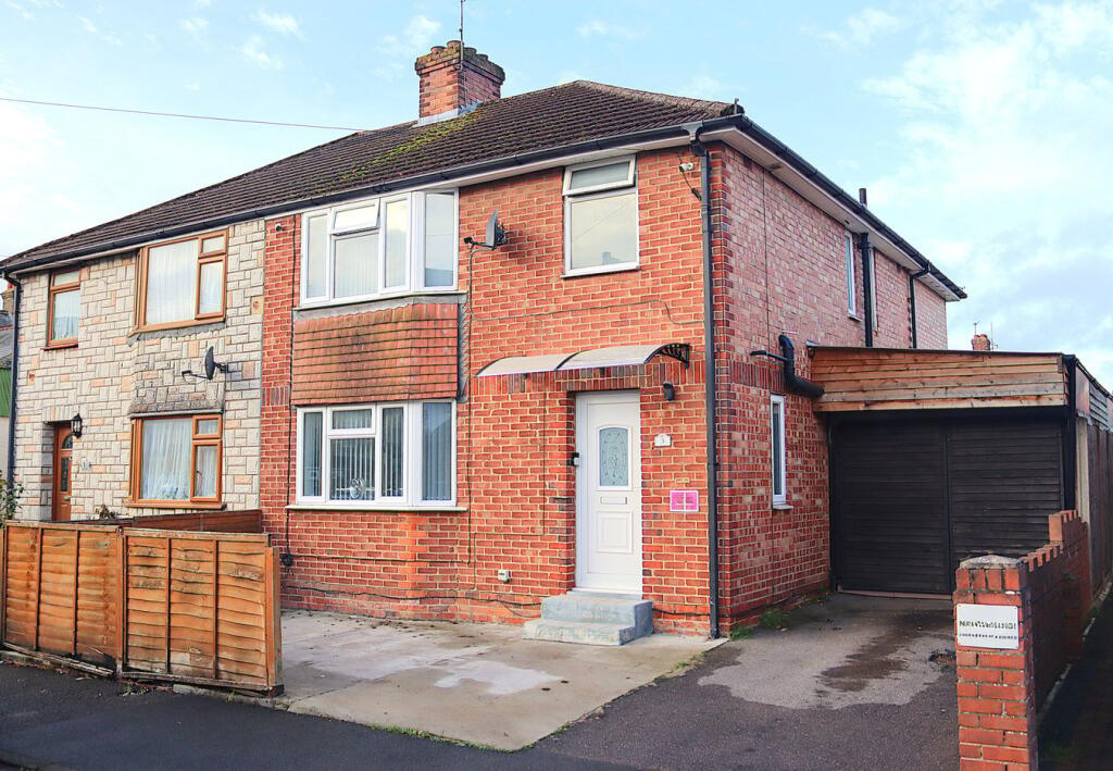 Main image of property: Institute Road, Aldershot, GU12