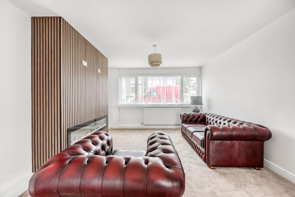House in Bolton - View 4