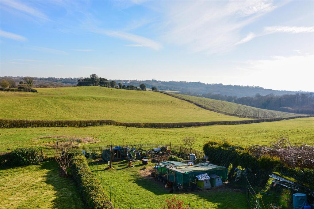 House in Rother, Catsfield - View 2