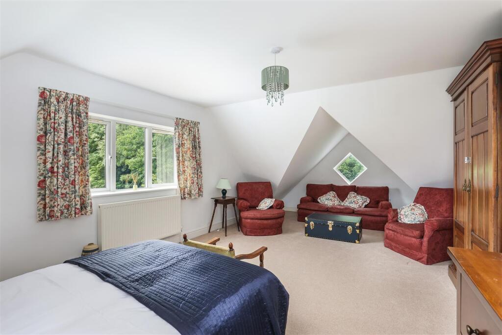 House in Stroud, Rodborough - View 6