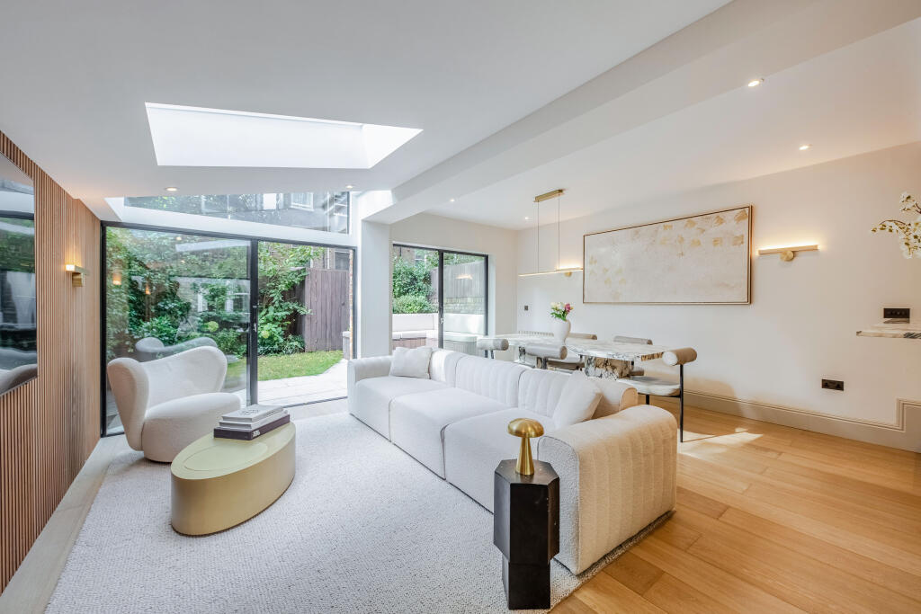 Apartment in London, Kensal Town, Maida Hill - View 4