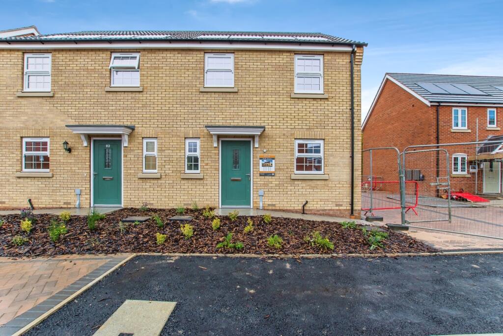 3-bed semi-detached on Heron Park, Curlew Road, Boston, PE21, £219,950