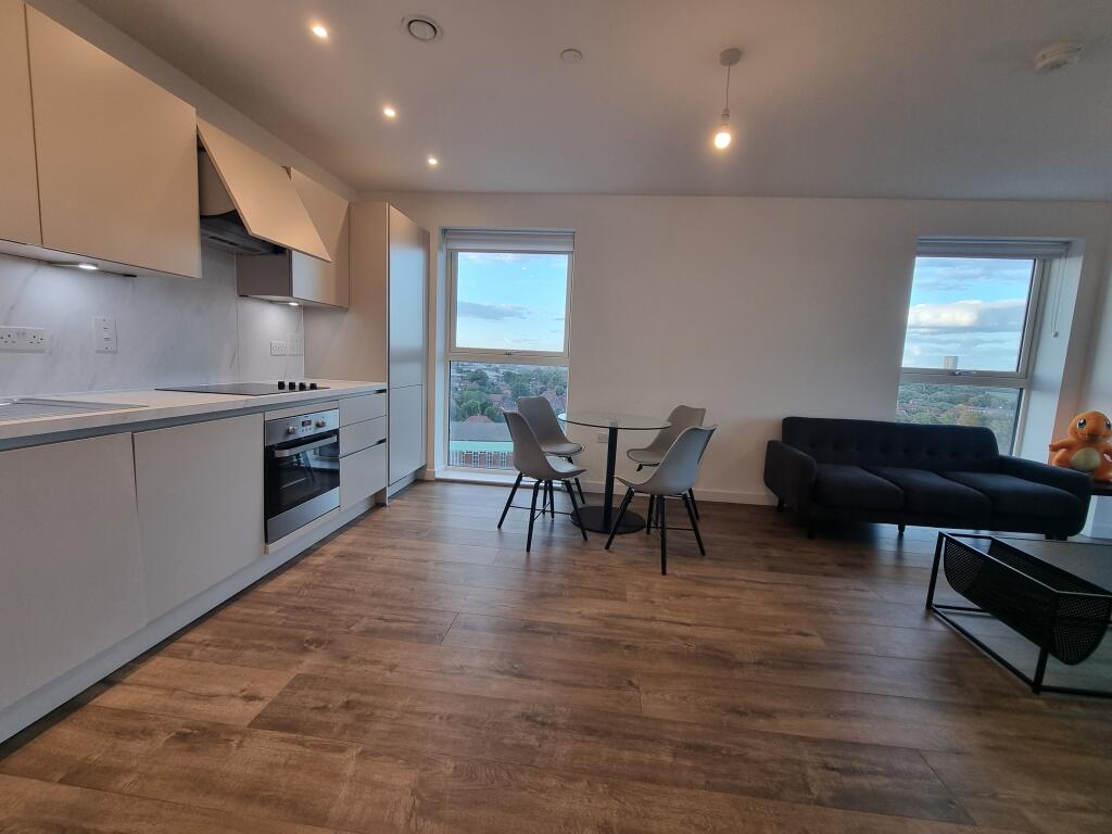 Apartment in London - More