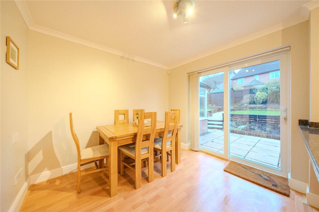 Chestnut Drive, Adel, Leeds photo 3