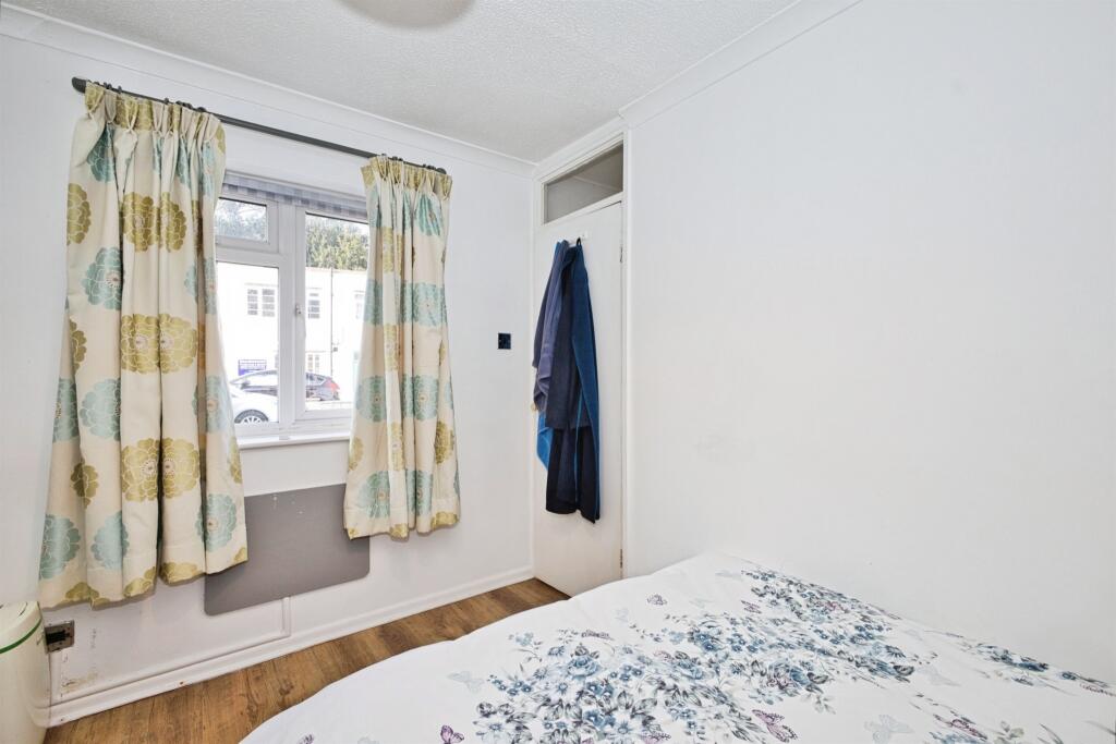 Additional image 8 of York Place, YEOVIL