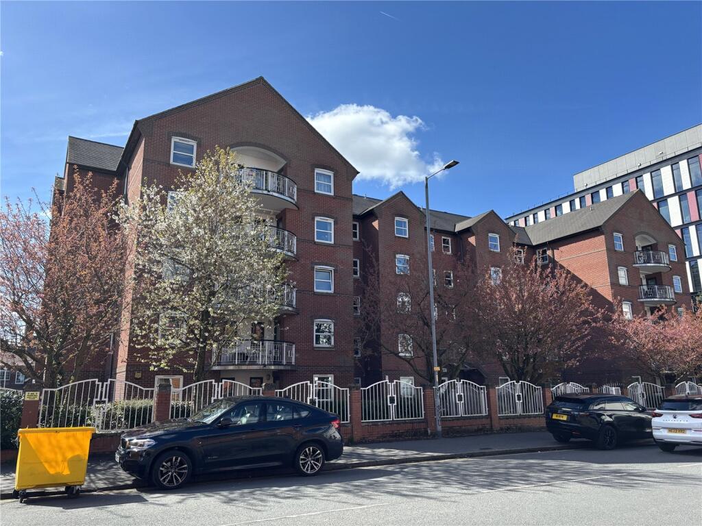 Main image of property: Melrose Apartments, 159 Hathersage Road, Manchester, M13