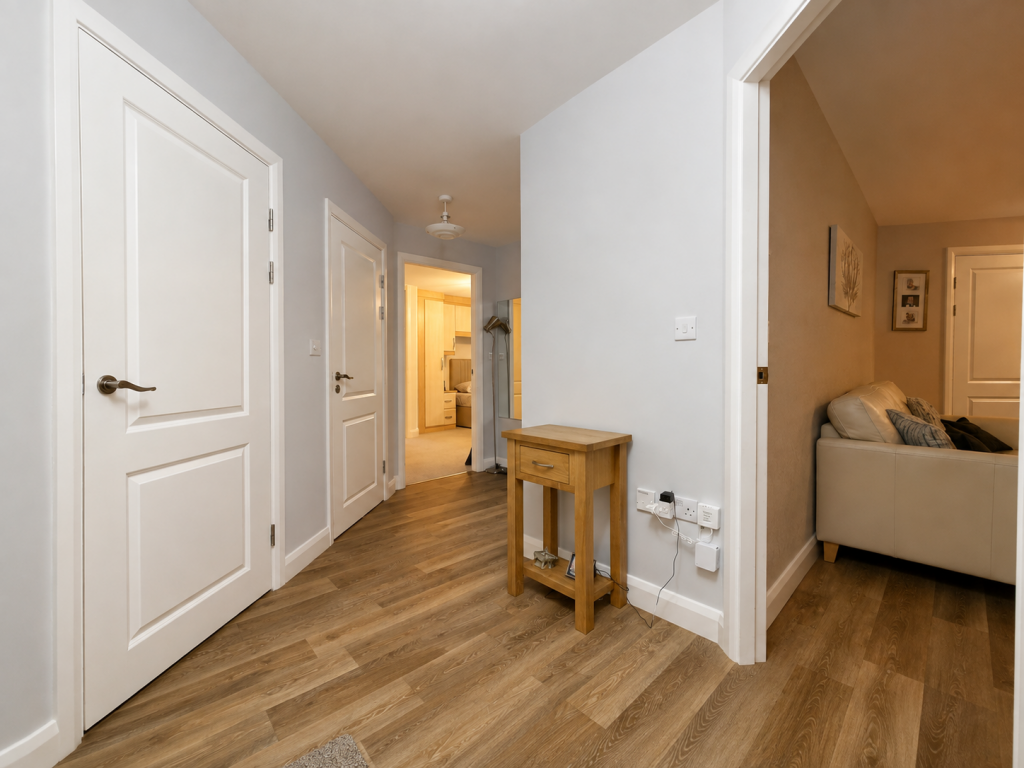 Apartment in Stockport, Heaton Chapel - View 4
