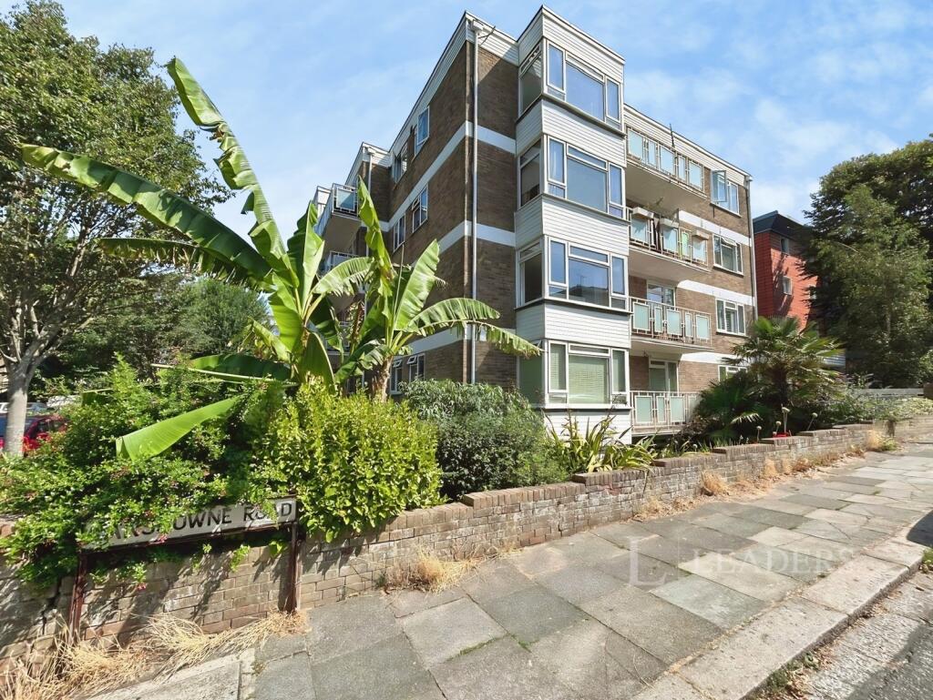 Apartment in Hove, Brunswick - More