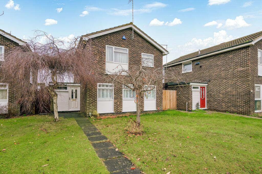 Main image of property: Auborn Gardens, Peterborough, PE3