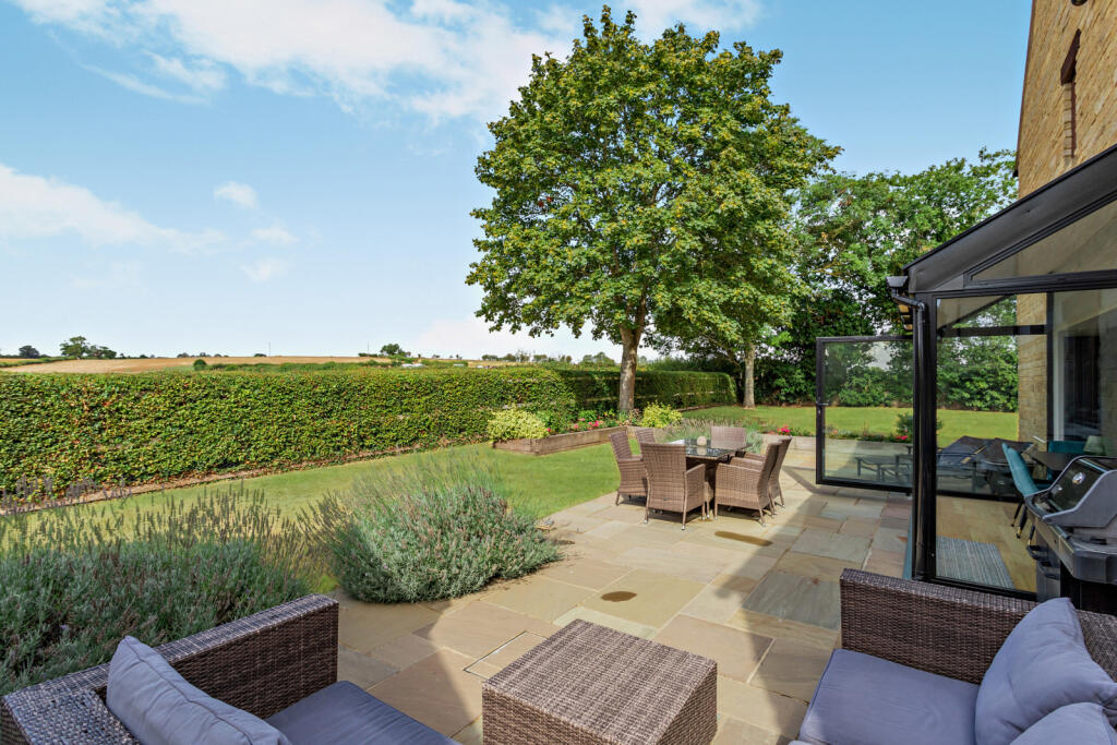 House in Peterborough - View 2