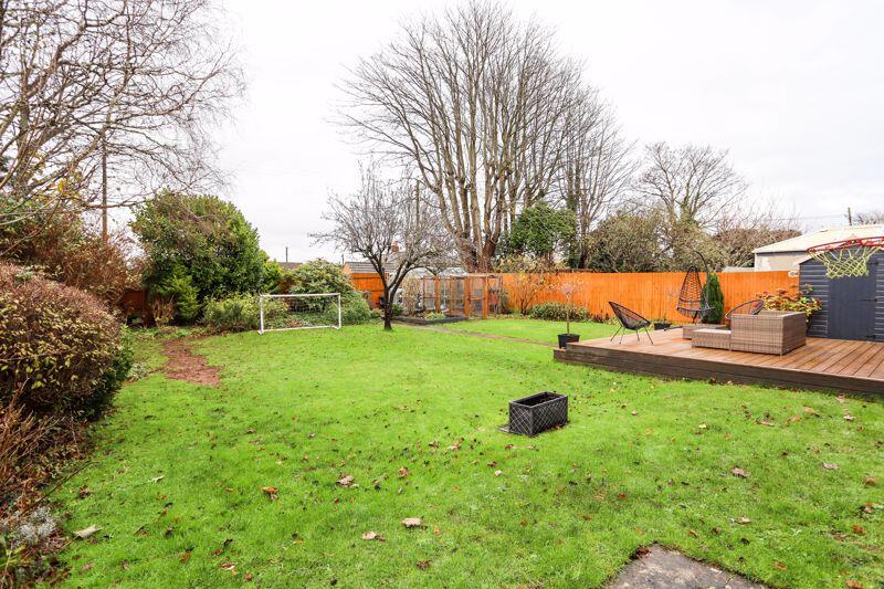 Castlewood Close, Clevedon photo 3