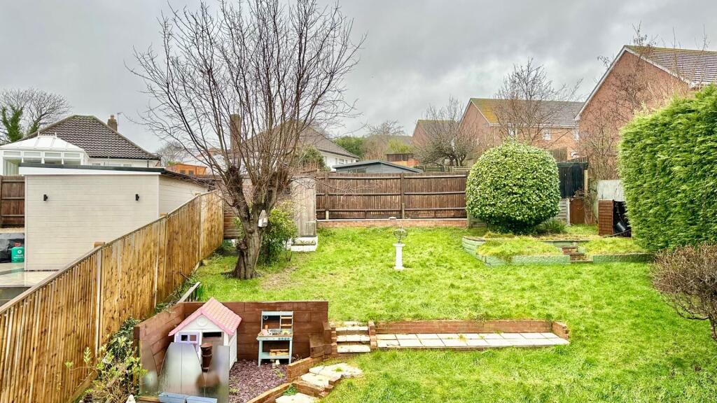 House in Tonbridge - View 5
