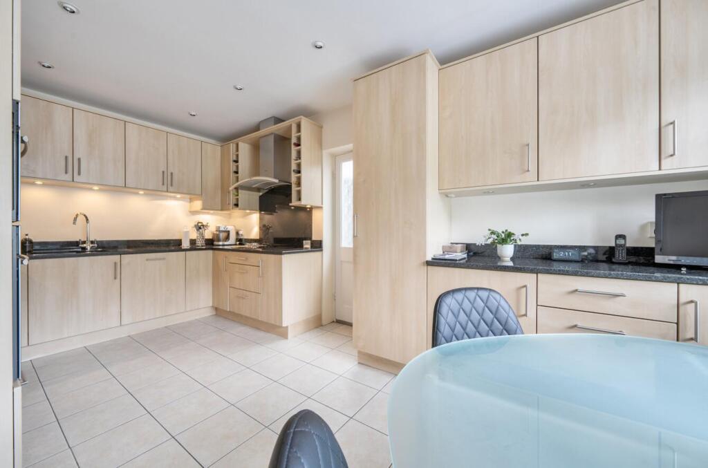 Harmsworth Way, Totteridge - View 4