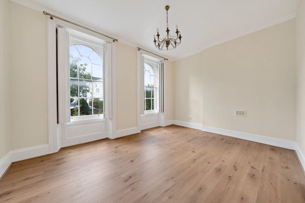 Apartment in London, Woolwich Dockyard, Charlton Riverside - View 4