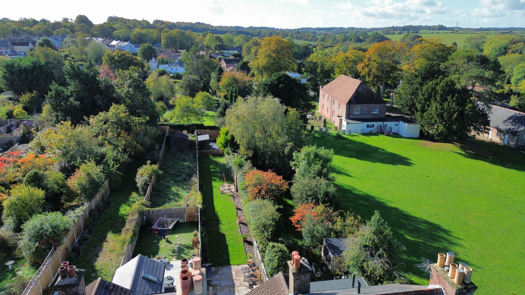 New Road, Eythorne, Dover, CT15 4DF photo 2
