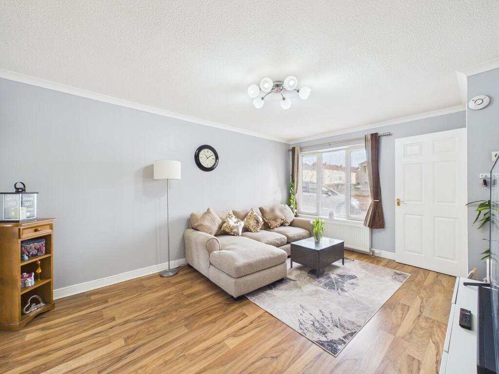Barra Avenue, Coatbridge photo 3