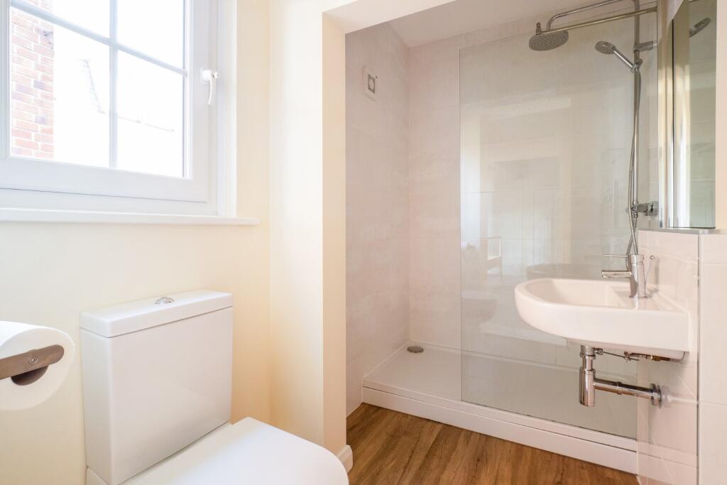 Apartment in Nottingham - More