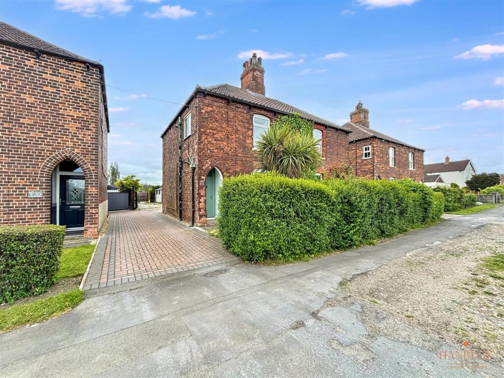 Main image of property: Scawby Road, Scawby Brook, Brigg