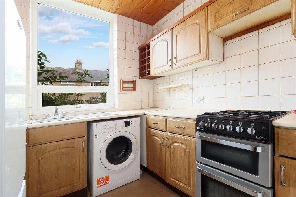 House in North Tyneside, Monkseaton - View 4