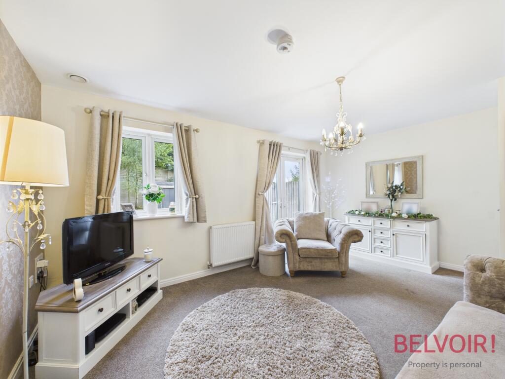 Carnelian Drive, Sutton-In-Ashfield, NG17 photo 4