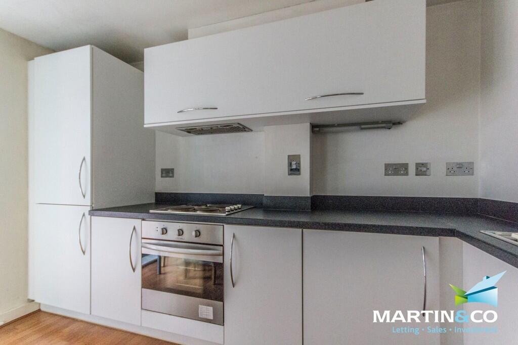 Apartment in Birmingham, West Midlands - View 4