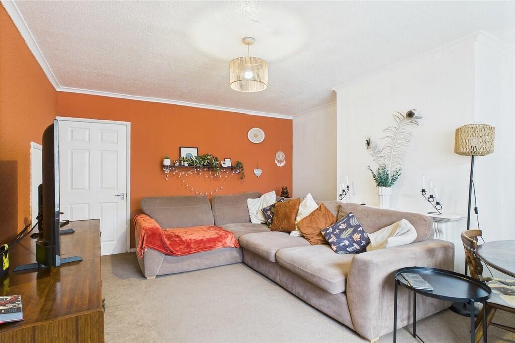 Bavington Drive , Newcastle Upon Tyne  photo 2