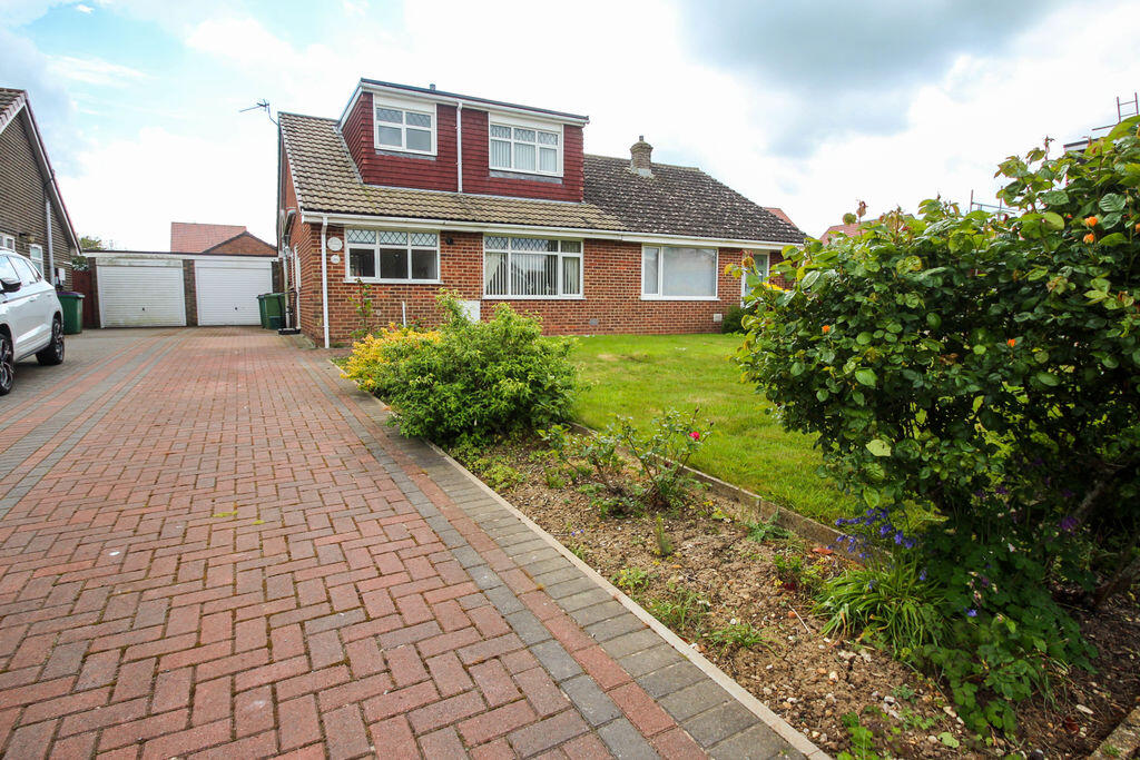Main image of property: Fernfield, Folkestone