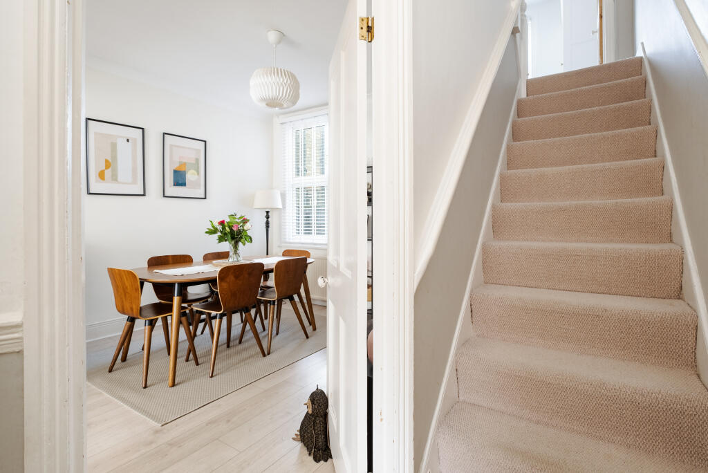 House in London - View 4