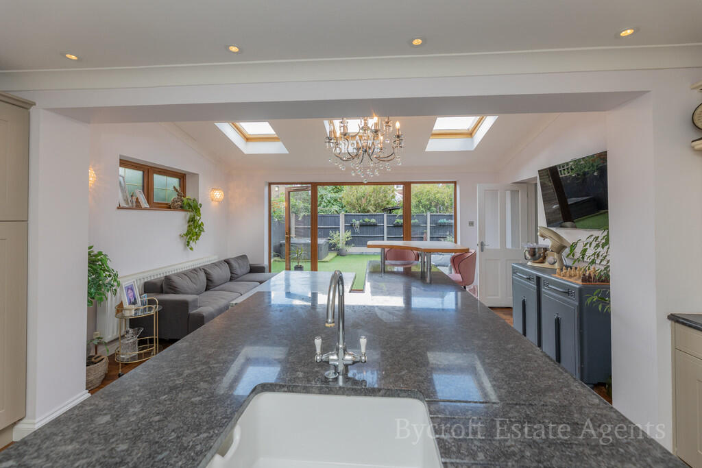 House in Great Yarmouth, Bradwell - View 4