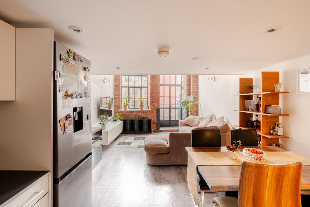 Apartment in Bristol - View 2
